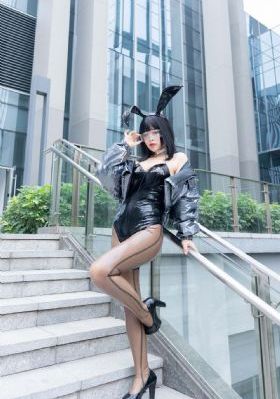 性感小蜜桃