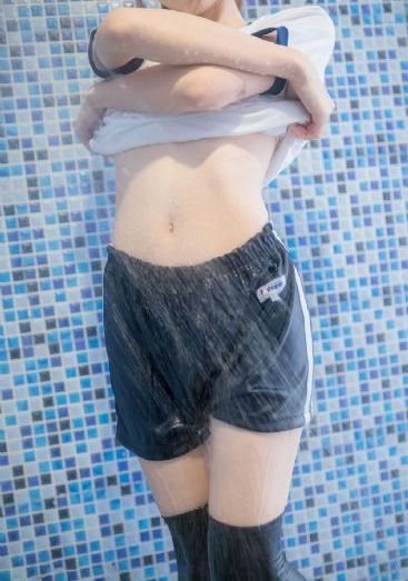 岳女共夫张淑芬无删减韩剧版